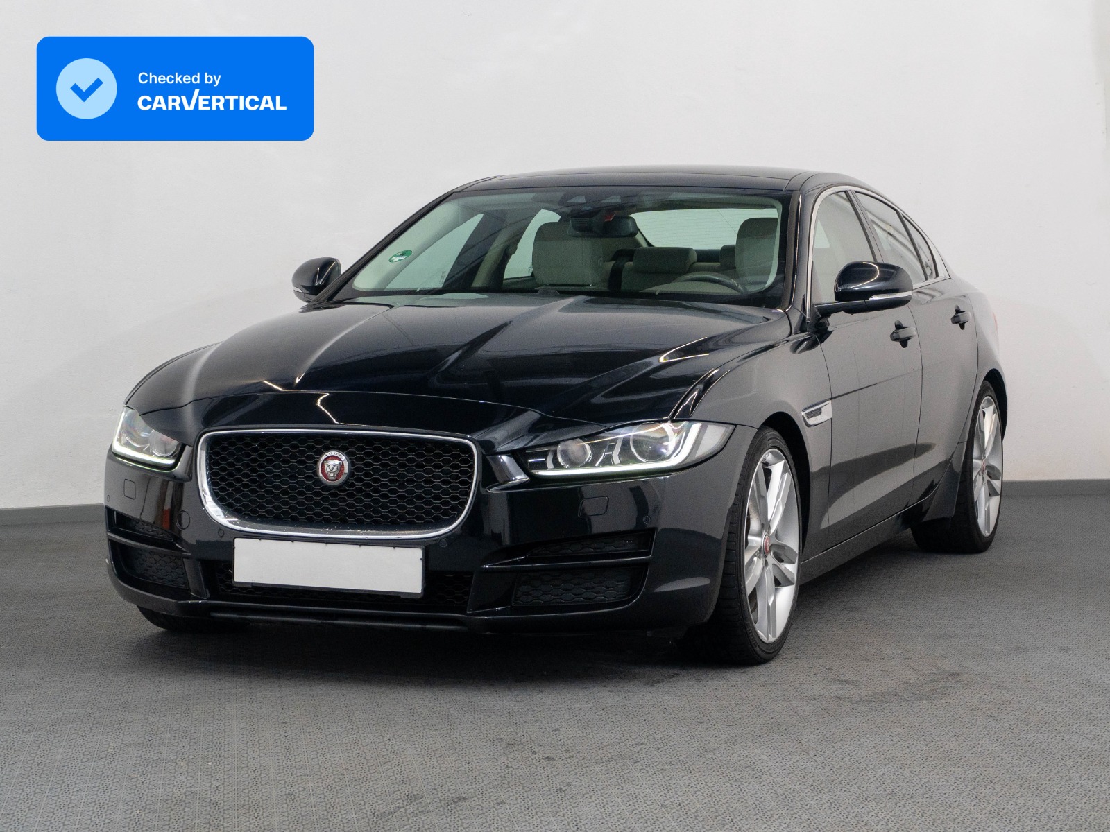 Jaguar XE 2.0 Prestige